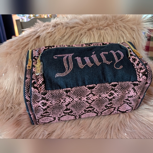 Juicy Couture Black and Pink Cosmetic Bag - Picture 2 of 8